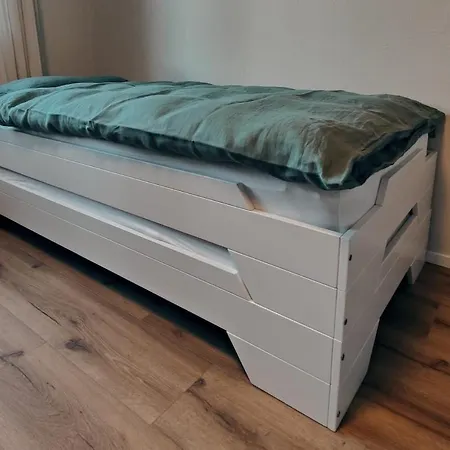 アパート In Der *